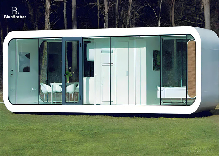 Tubos quadrados galvanizados como molduras podem ser usados para personalizar cabines de maçã multiuso, casas de cápsulas espaciais